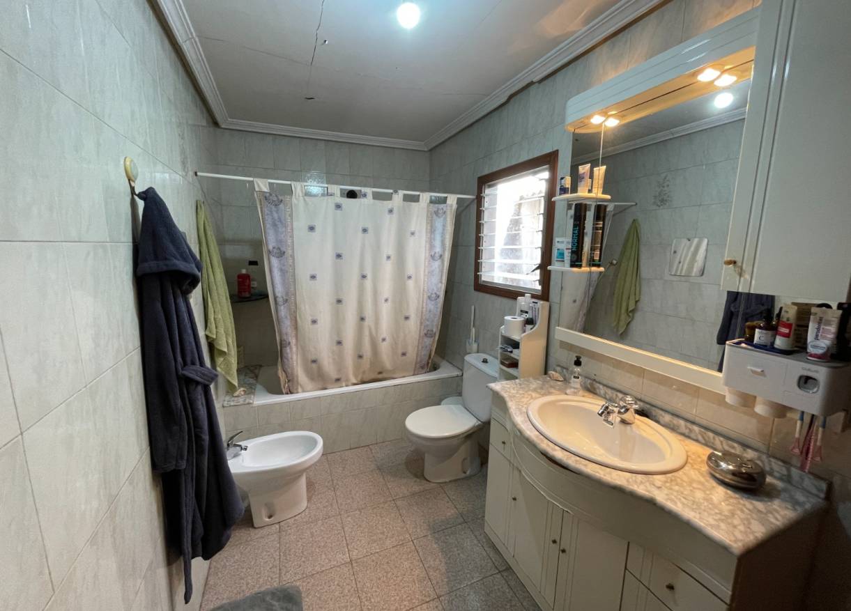 Bestaand - Townhouse / Semi-detached - Benejúzar - Comunidad Valenciana