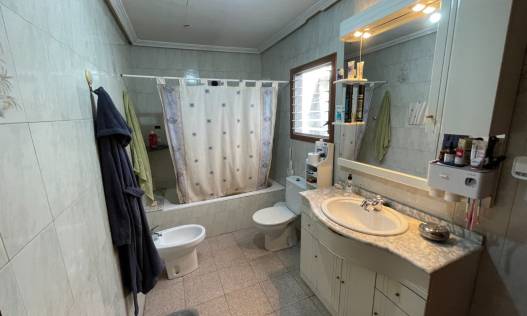 Bestaand - Townhouse / Semi-detached - Benejúzar - Comunidad Valenciana
