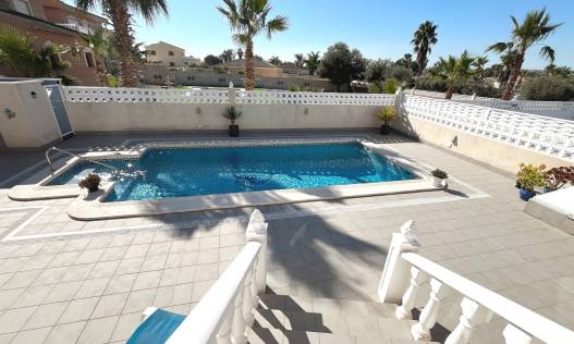 Bestaand - Villa - Benijófar - Monte Azul/ El Dorado