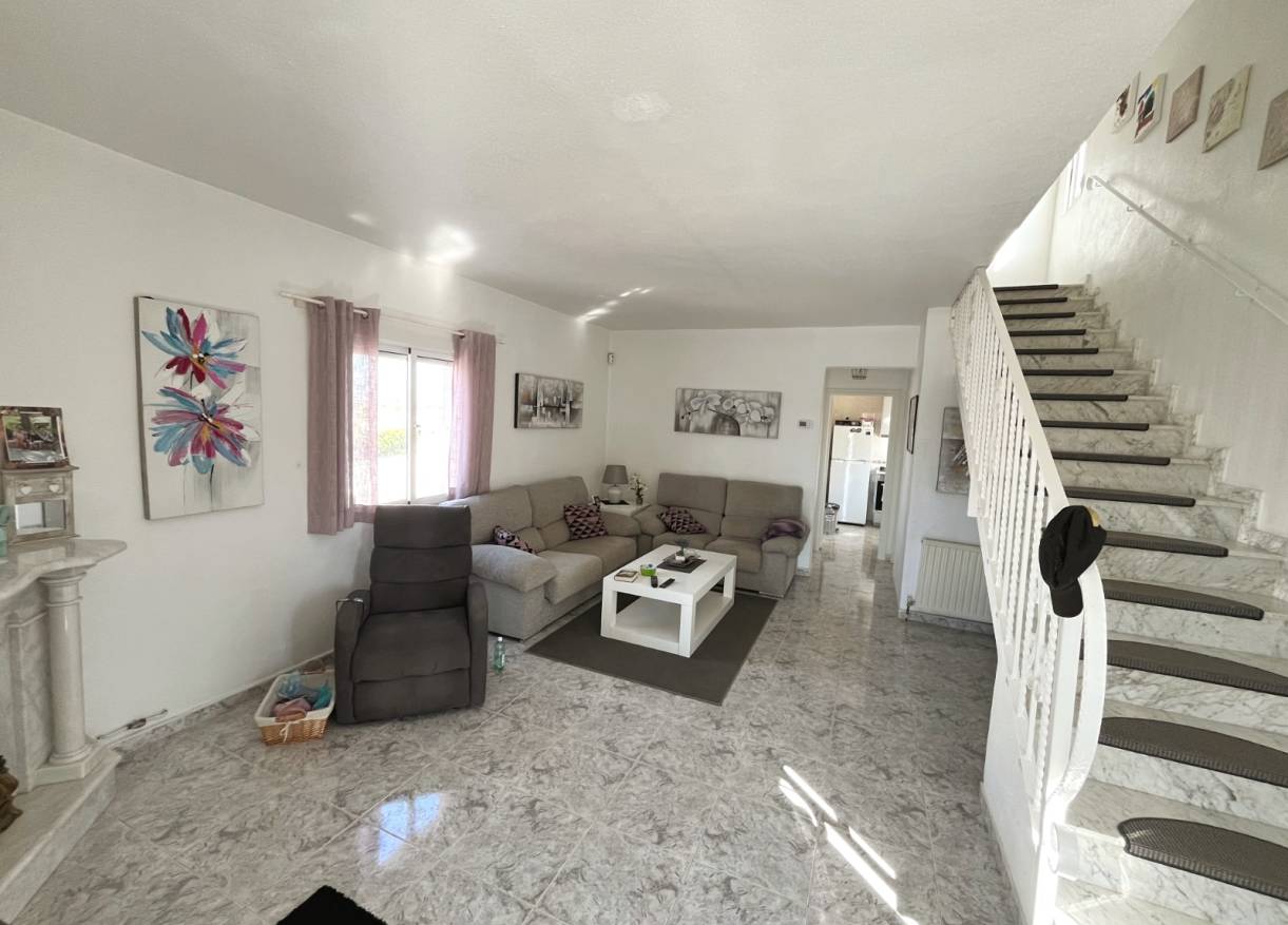 Bestaand - Villa - Benijófar - Monte Azul/ El Dorado