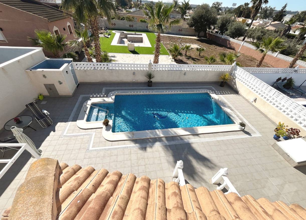 Bestaand - Villa - Benijófar - Monte Azul/ El Dorado