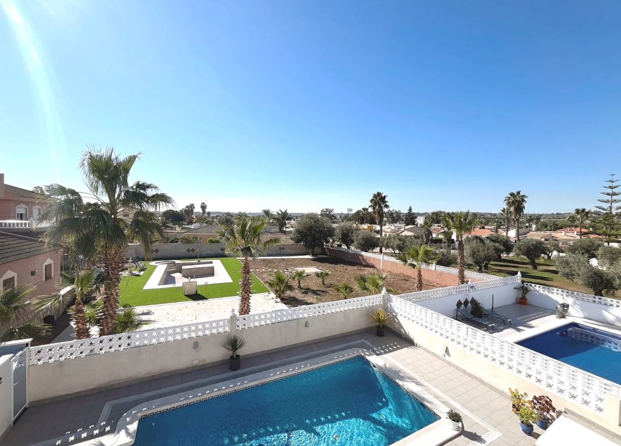Bestaand - Villa - Benijófar - Monte Azul/ El Dorado
