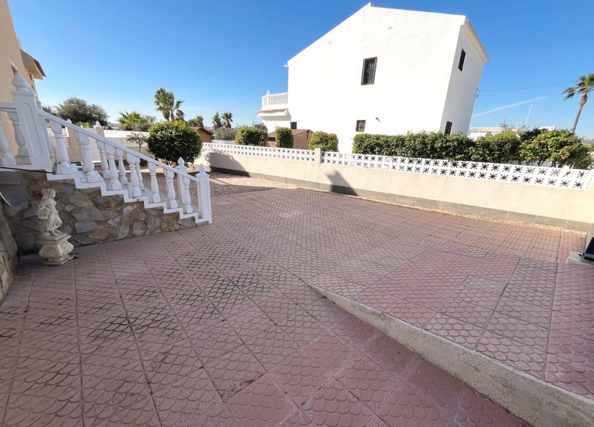 Bestaand - Villa - Benijófar - Monte Azul/ El Dorado