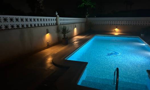 Bestaand - Villa - Benijófar - Monte Azul/ El Dorado