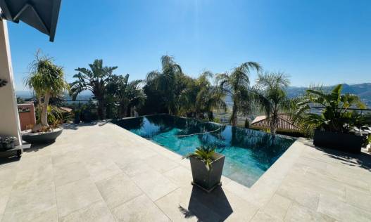 Bestaand - Villa - Denia