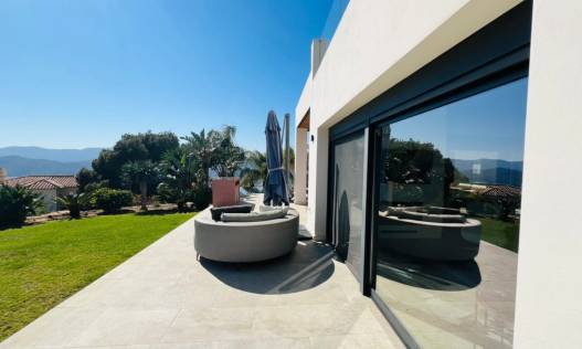 Bestaand - Villa - Denia