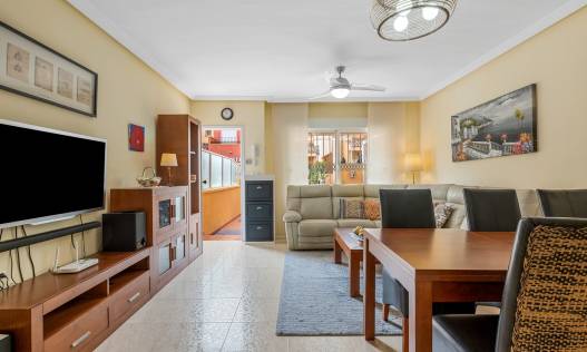 Bestaand - Townhouse / Semi-detached - Orihuela Costa - Villamartin