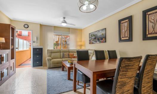Bestaand - Townhouse / Semi-detached - Orihuela Costa - Villamartin