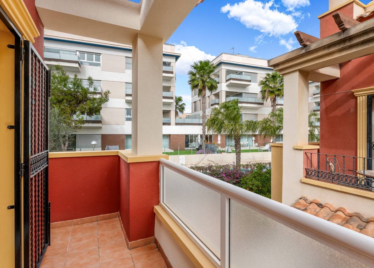 Bestaand - Townhouse / Semi-detached - Orihuela Costa - Villamartin