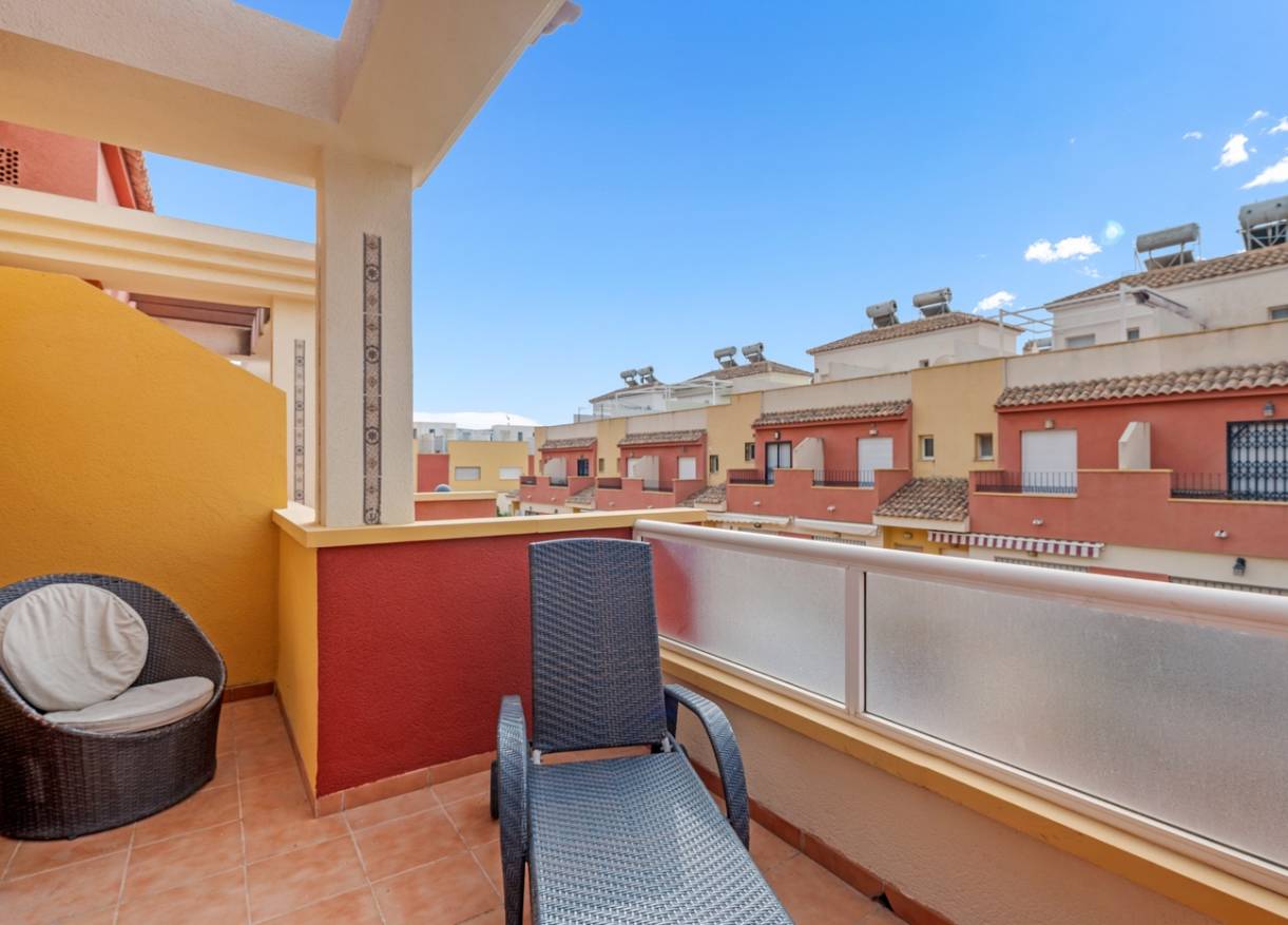 Bestaand - Townhouse / Semi-detached - Orihuela Costa - Villamartin