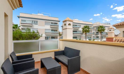 Bestaand - Townhouse / Semi-detached - Orihuela Costa - Villamartin