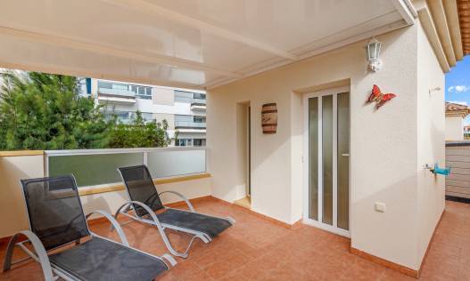 Bestaand - Townhouse / Semi-detached - Orihuela Costa - Villamartin