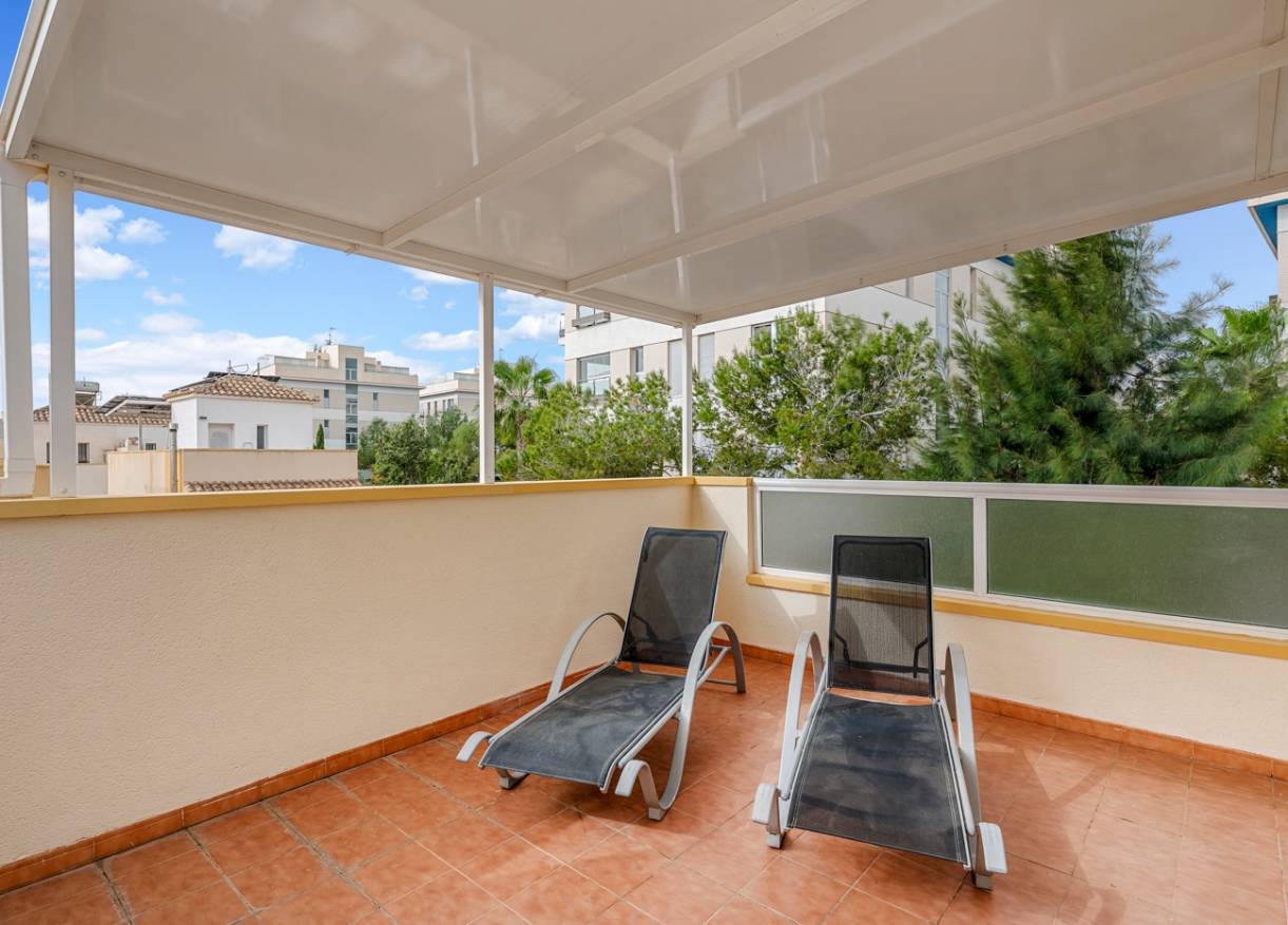 Bestaand - Townhouse / Semi-detached - Orihuela Costa - Villamartin