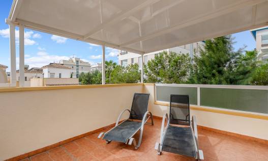 Bestaand - Townhouse / Semi-detached - Orihuela Costa - Villamartin
