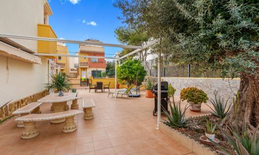 Bestaand - Townhouse / Semi-detached - Orihuela Costa - Villamartin
