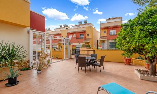 Bestaand - Townhouse / Semi-detached - Orihuela Costa - Villamartin