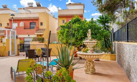 Bestaand - Townhouse / Semi-detached - Orihuela Costa - Villamartin