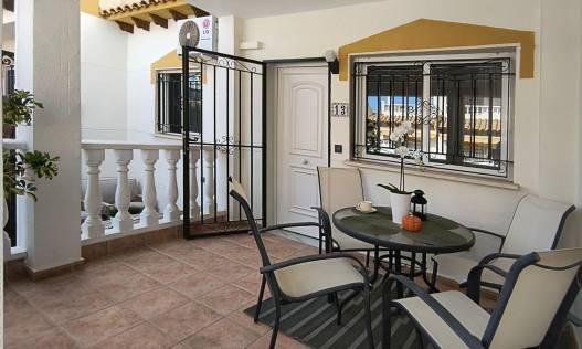 Bestaand - Townhouse / Semi-detached - Orihuela Costa - Urbanización Perla del Mar