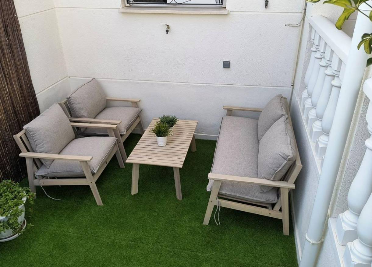 Bestaand - Townhouse / Semi-detached - Orihuela Costa - Urbanización Perla del Mar