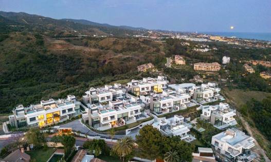 Nieuwbouw - Townhouse / Semi-detached - Marbella - Rio Real Golf