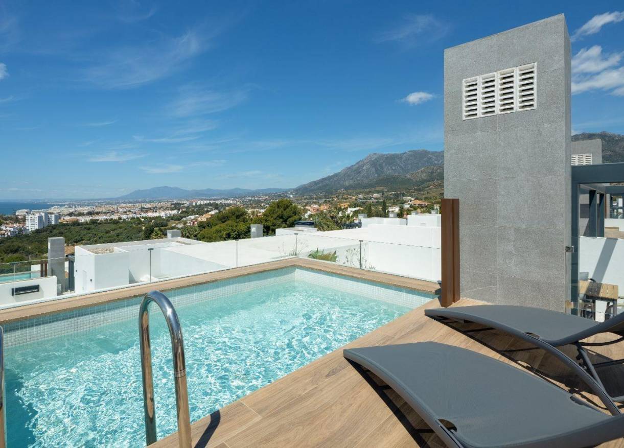Nieuwbouw - Townhouse / Semi-detached - Marbella - Rio Real Golf