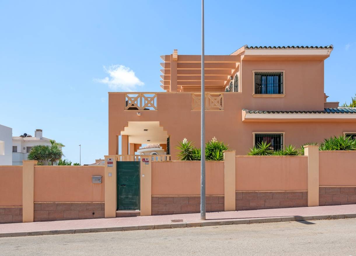 Bestaand - Villa - Ciudad Quesada - Ciudad Quesada - Rojales