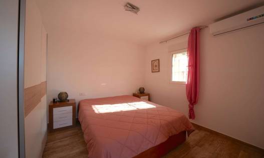 Bestaand - Villa - Denia