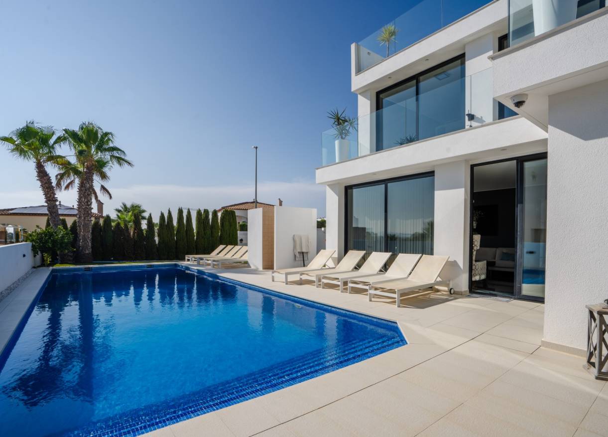 Bestaand - Villa - San Fulgencio - La Marina