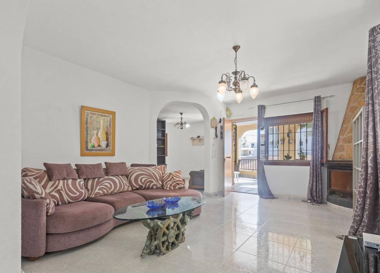 Bestaand - Villa - Villamartín - Res. Las Filipinas