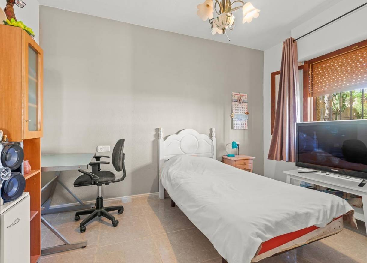 Bestaand - Villa - Villamartín - Res. Las Filipinas