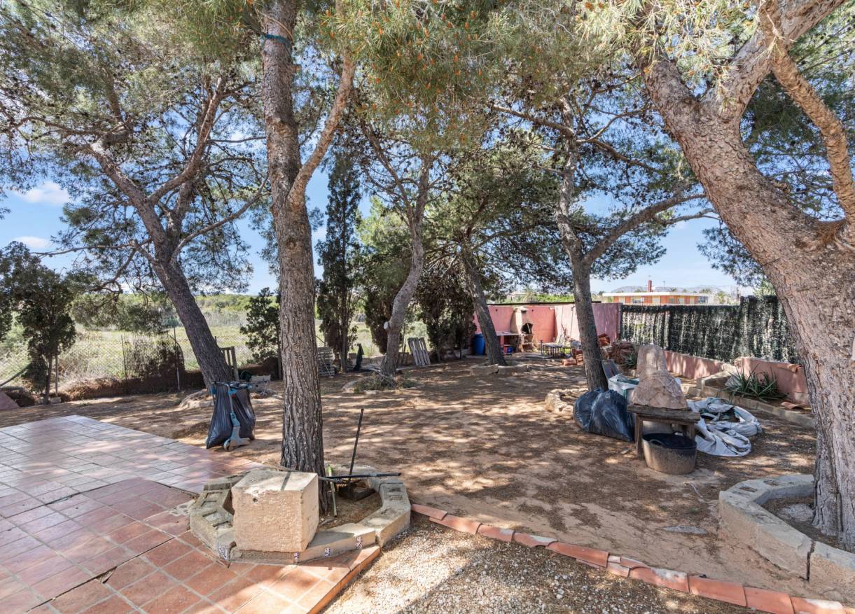 Bestaand - Villa - El Altet - San Francisco de Asis