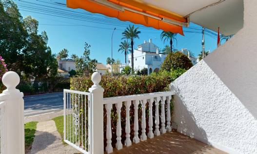 Bestaand - Townhouse / Semi-detached - Orihuela Costa - Villamartín-Las Filipinas