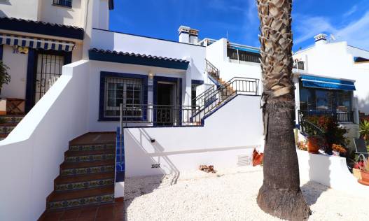 Bestaand - Townhouse / Semi-detached - Orihuela Costa - Villamartin