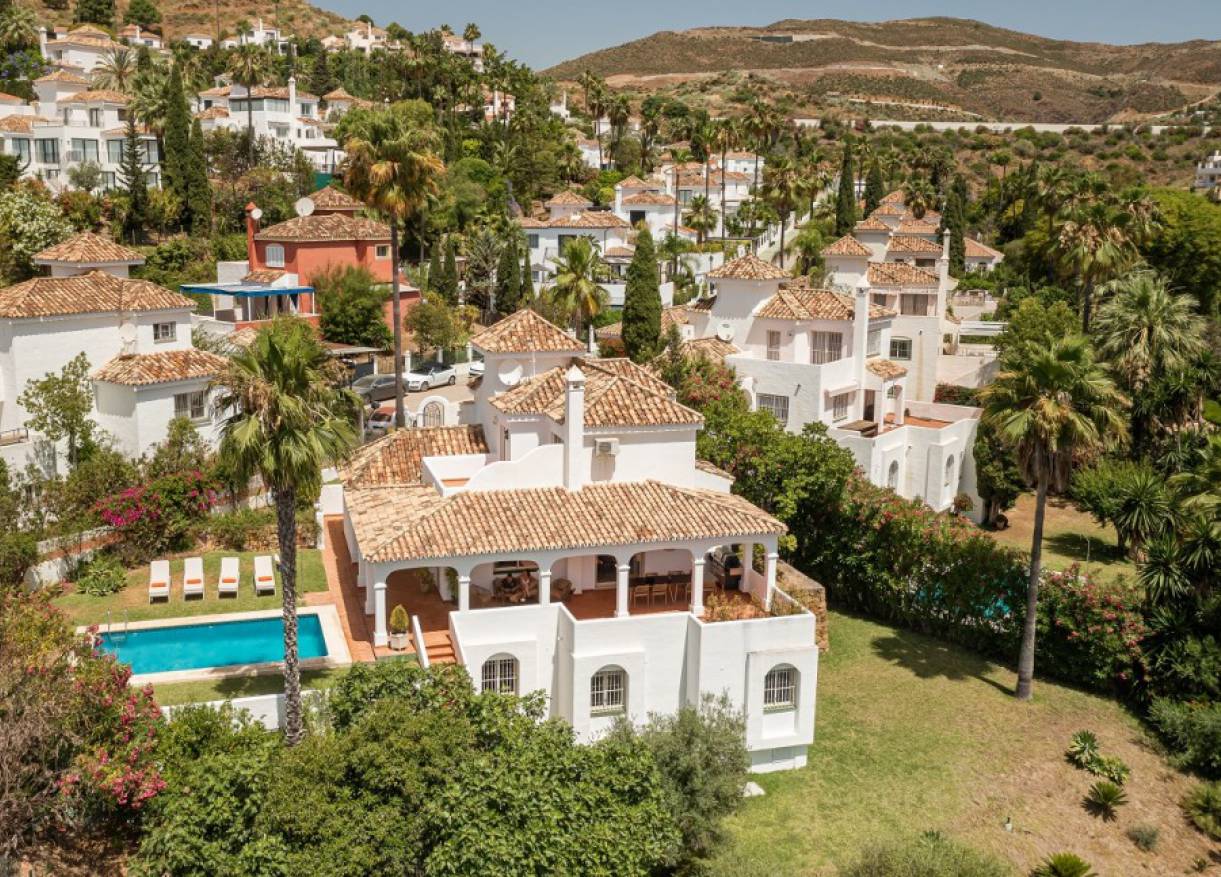 Bestaand - Villa - Nueva Andalucia - Marbella, Nueva Andalucía
